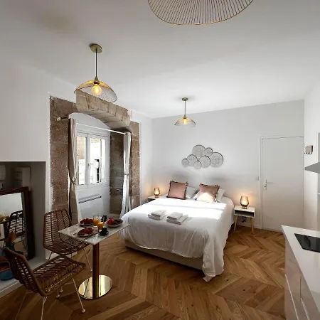 Apartment Le Comte - Heart Of