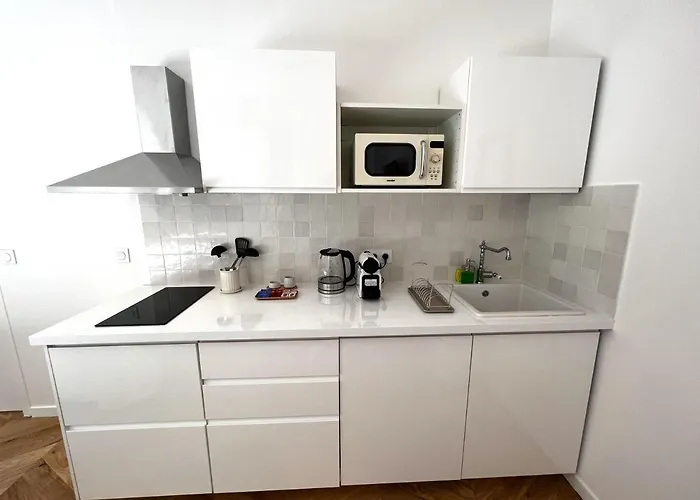 Le Comte - Heart Of Apartment